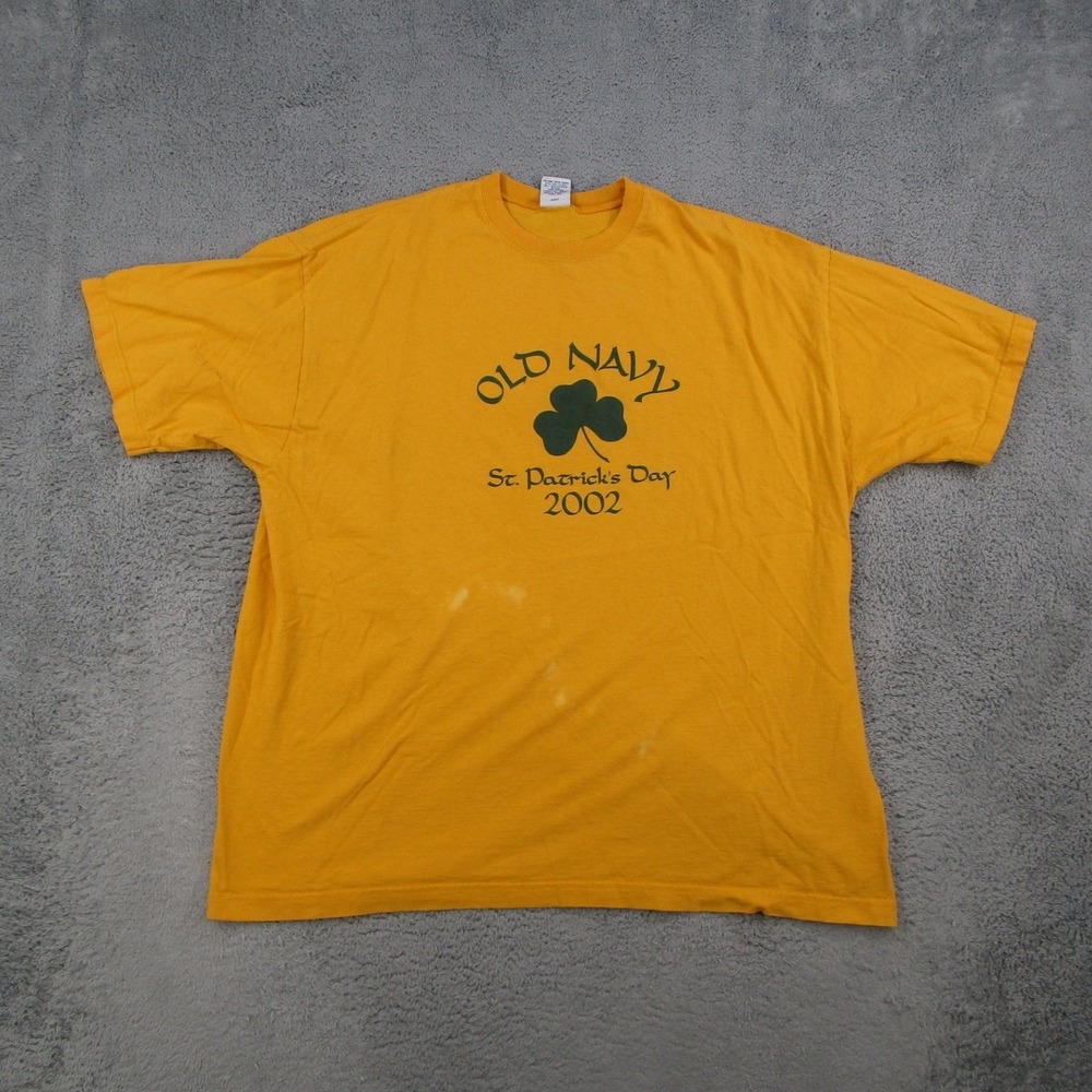 Vintage Old Navy St Patricks Day 2002 T Shirt Mens XXL Yellow Shamrock Graphic
